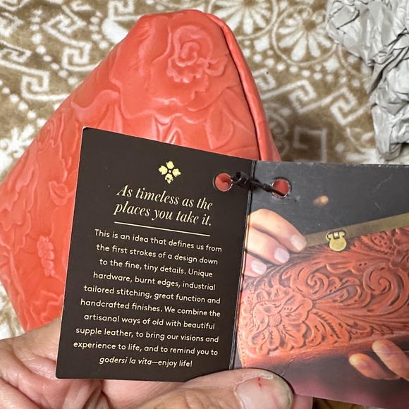 Patricia Nash Embossed Coral Wristlet - Picture 8 of 14